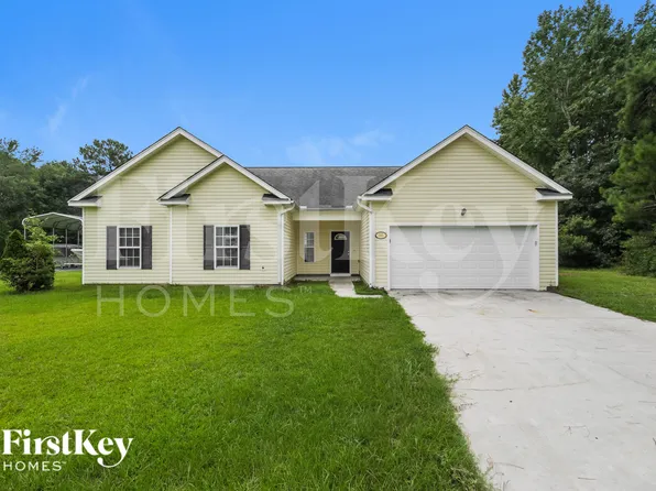 105 Resinwood Rd, Moncks Corner, SC 29461