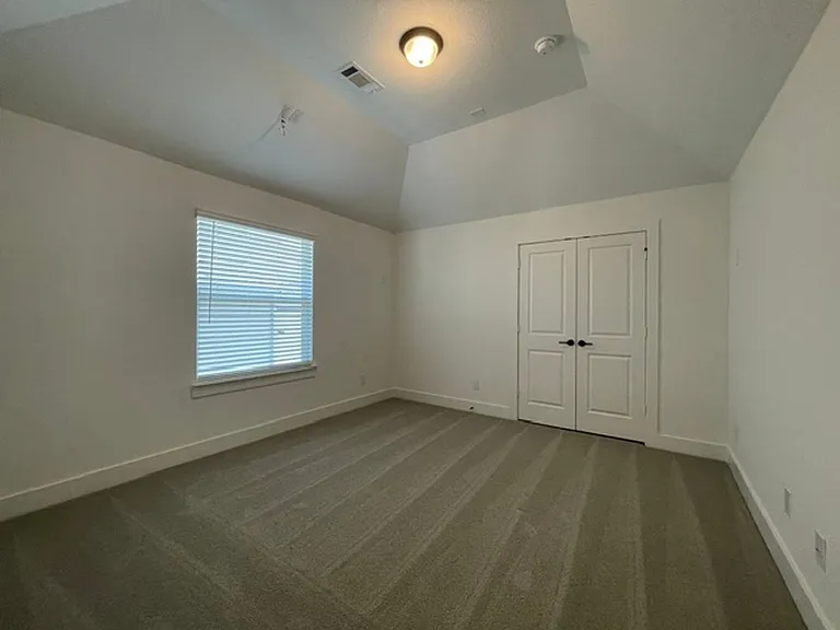 3714 Milwaukee Ave — Photo 36