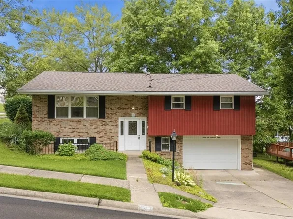2608 Capital Dr, Parkersburg, WV 26101