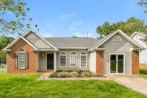 7218 Kavan Hunter Dr Photo 1