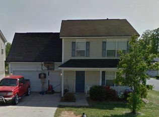 9761 Holly Park Dr, Charlotte, NC 28214