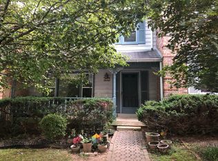 35 Castle Cliff Ct, Silver Spring, MD 20904