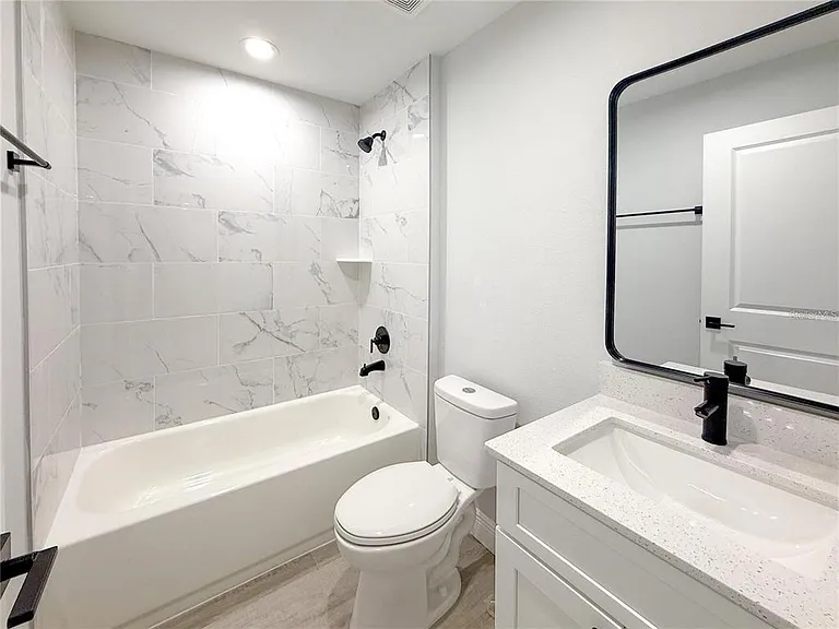 608 Cougar Blvd — Photo 7