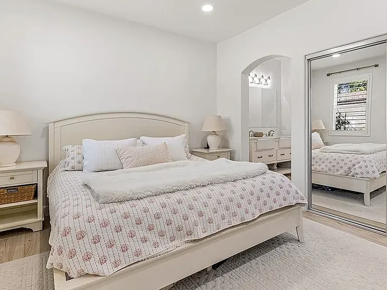 42 Seacountry Ln — Photo 6