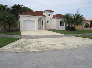 18022 SW 138th Ct, Miami, FL 33177