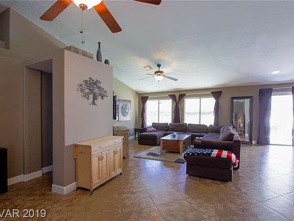 5th image of 847 Coral Cottage Dr