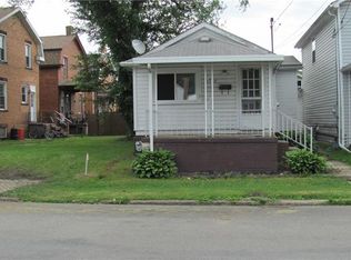 2220 9th Ave, Beaver Falls, PA 15010