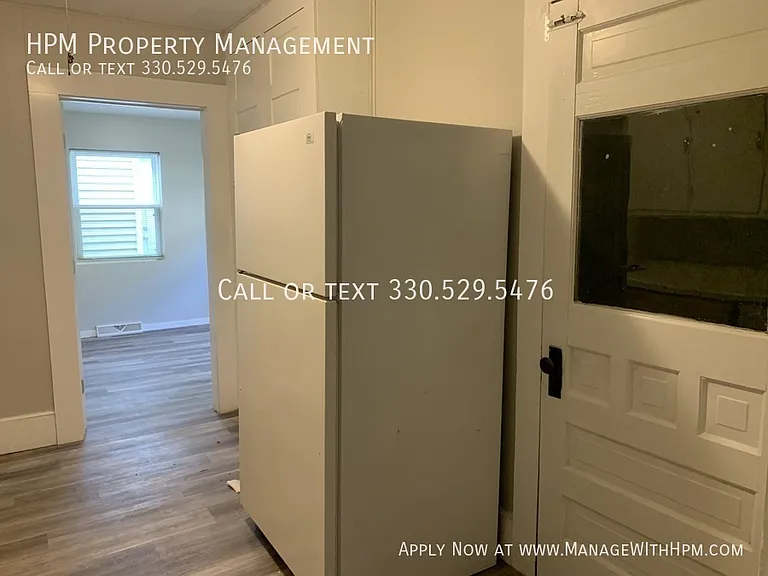 1329 Auld St — Photo 12