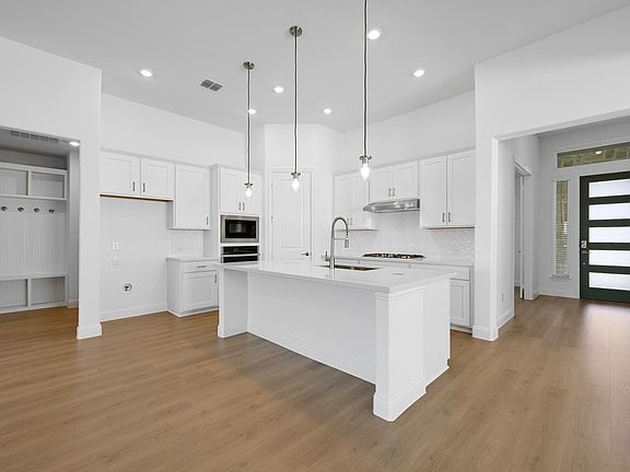 2nd image of 415 Chatham Dr