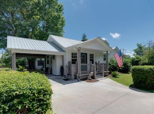 7 Summit St, Blue Ridge, GA 30513