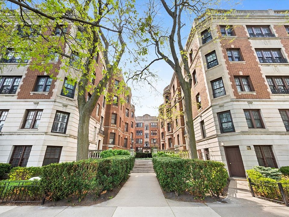 1st image of 2330 N Lincoln Park W APT 3C