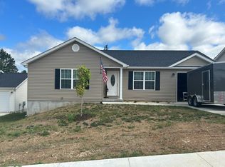 112 Springfield Heights Dr, Union, MO 63084