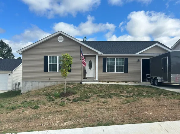 112 Springfield Heights Dr, Union, MO 63084