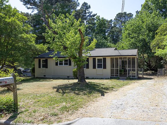 3rd image of 3405 Apache Dr