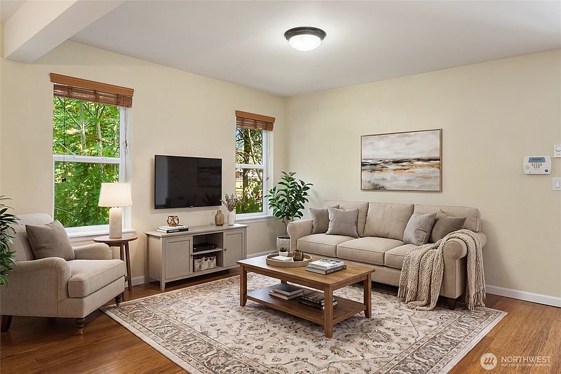 5th image of 10217 148th Avenue SE