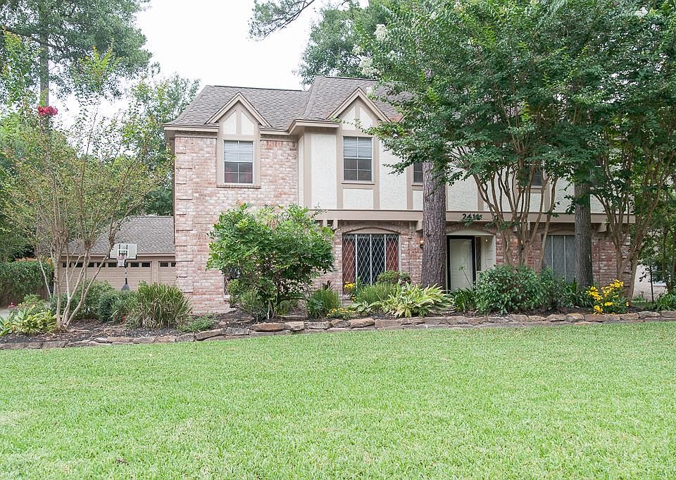 1st image of 2411 Parkdale Dr