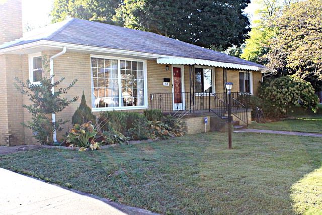 1st image of 518 Eastwood Dr