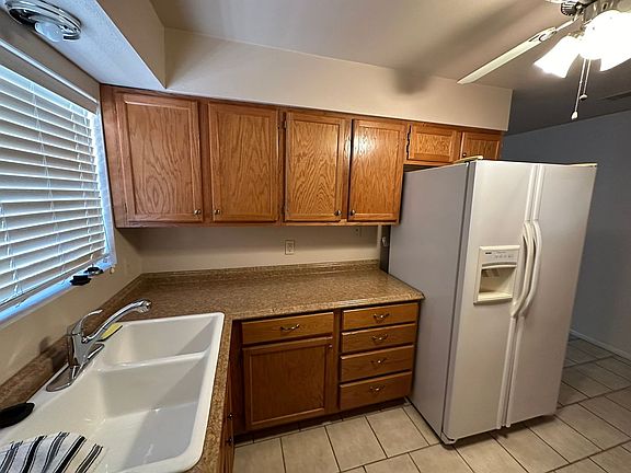 5th image of 2200 W Pierce St APT 4B
