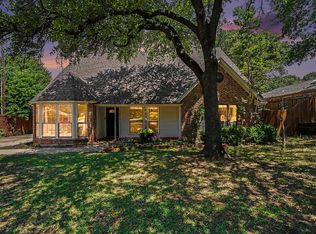 4917 Rockford Ct, Arlington, TX 76017