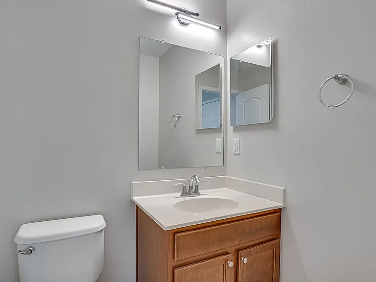 2895 Sedgemore Pl — Photo 34
