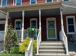 37 Evergreen St, Nazareth, PA 18064