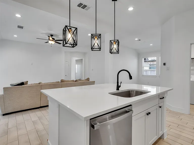 21330 Groundnut Ct — Photo 17