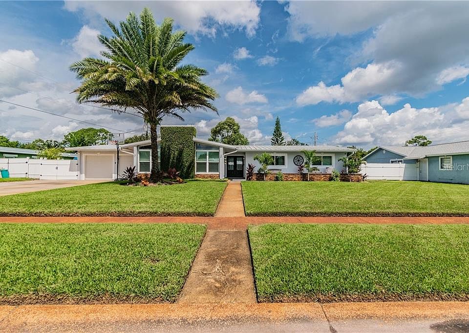 1st image of 302 Tammy Dr