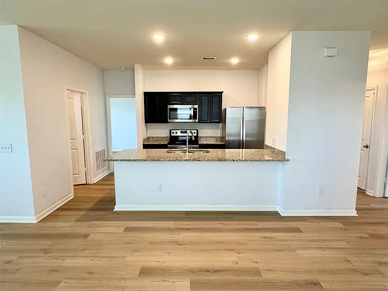 10141 Pappas Dr — Photo 9