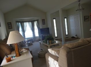 3 Gathering Rd, Wantage, NJ 07461