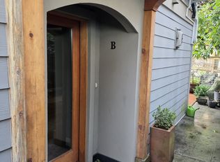 1415 B 3rd Ave W, Seattle, WA 98119