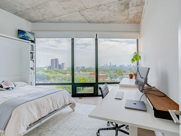 383 Sorauren Ave #Penthouse 09 — Photo 29