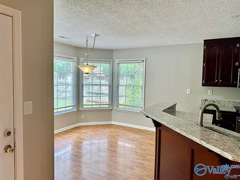 111 Tumbleweed Dr — Photo 8