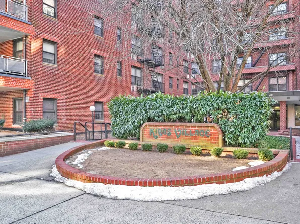 1275 E 51st St, Brooklyn, NY 11234