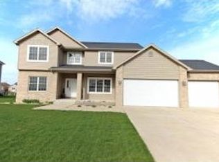 177 Prairie Ln, Forsyth, IL 62535