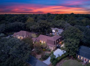 18 Old English Dr, Charleston, SC 29407
