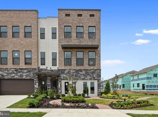 800 Creekway Dr, Frederick, MD 21701
