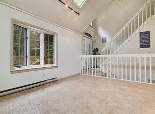 251 Sawmill Rd, Pocono Lake, PA 18347