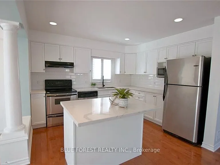 1918 Gough Ave — Photo 12