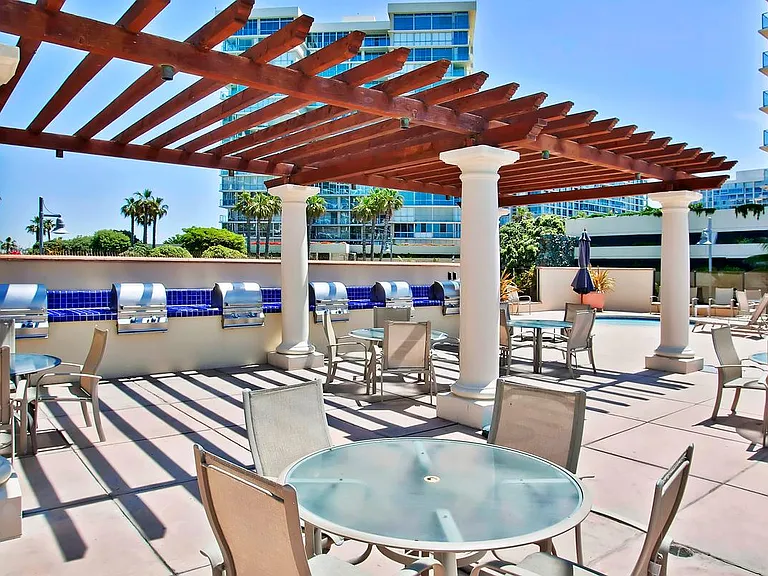 1710 Avenida Del Mundo 10th Floor Coronado Cir #10TH FLOOR — Photo 29