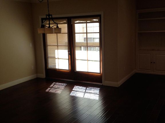 5th image of 1845 Federal Ave APT 204