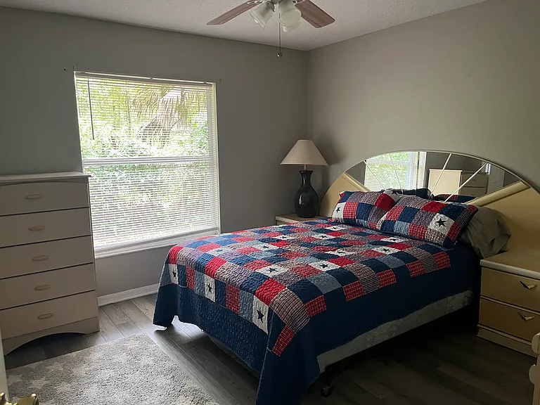 192 N Corbin Ave — Photo 10