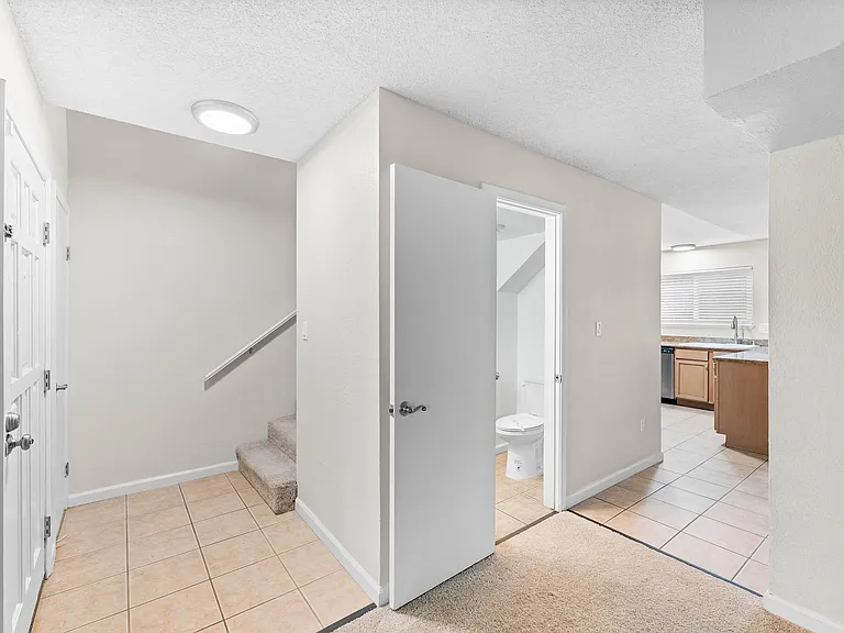 54 Quay Ct — Photo 51