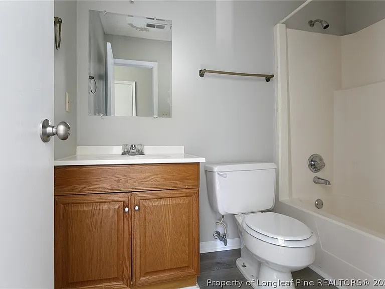 613 Mosswood Ln — Photo 9