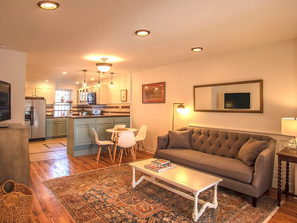 1st image of 697 Hancock St #1