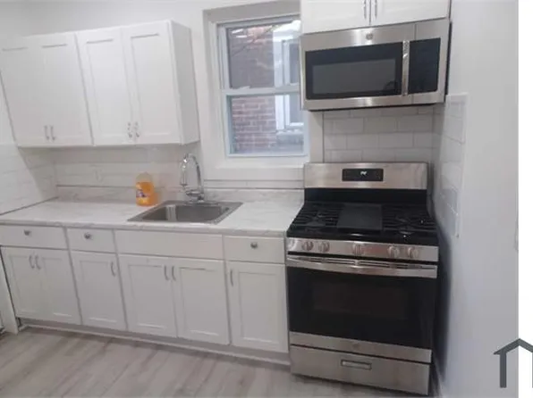 4625 Boudinot St, Philadelphia, PA 19120