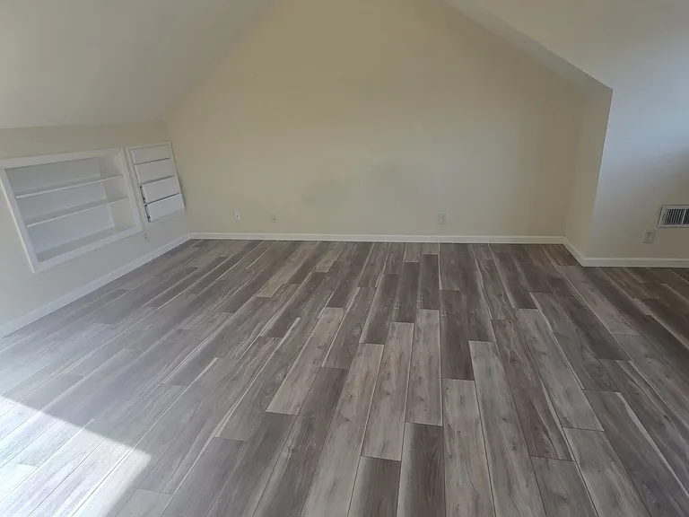 2717 Knollwood Dr — Photo 17