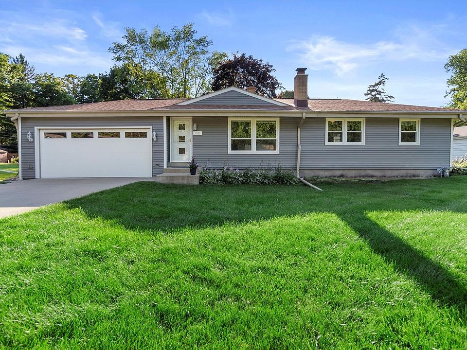 1st image of 1621 South Woodside DRIVE