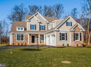 406 Shirtz Farm Ln, Malvern, PA 19355