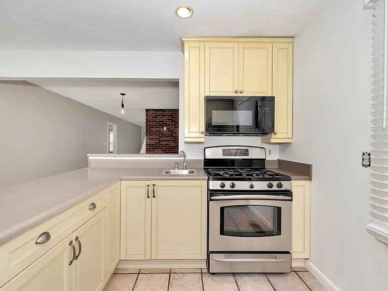 607 Bob Wallace Ave SW — Photo 20