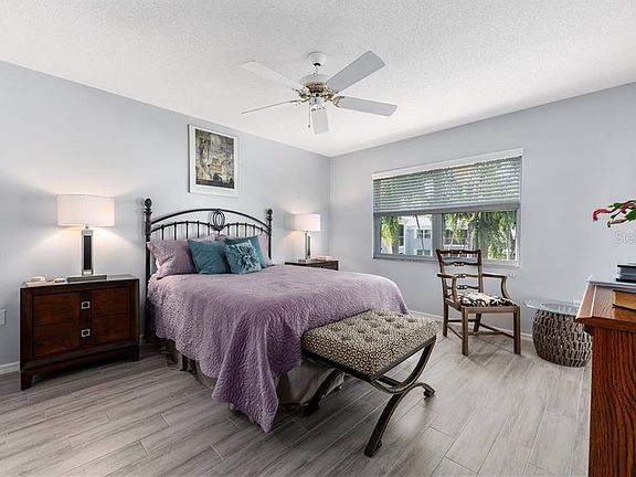 4th image of 5657 Sheffield Greene Cir